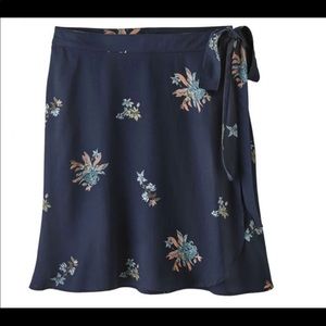 NWT Womens Patagonia Floral Wrap June Island Skirt